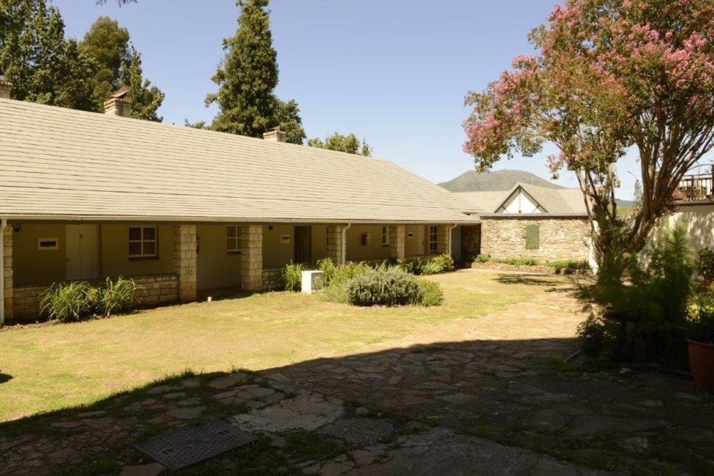 The Hogsback Inn Buitenkant foto